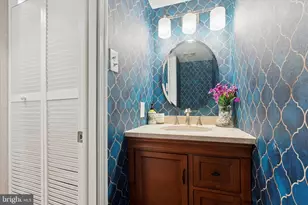 100 N 22nd St, Philadelphia, PA 19103 - Photo 10