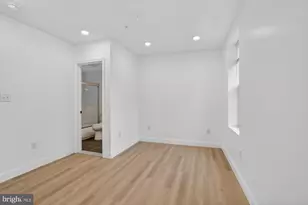 712 N American St, Philadelphia, PA 19123 - Photo 8