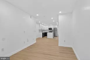 712 N American St, Philadelphia, PA 19123 - Photo 2