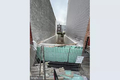 1924 E Oakdale Street, Philadelphia, PA 19125 - Photo 2