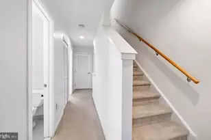 928 Wallace St, Philadelphia, PA 19123 - Photo 16