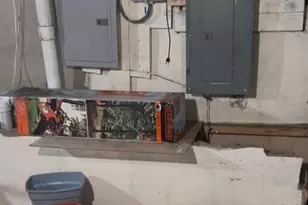 2542 N Front St, Philadelphia, PA 19133 - Photo 14