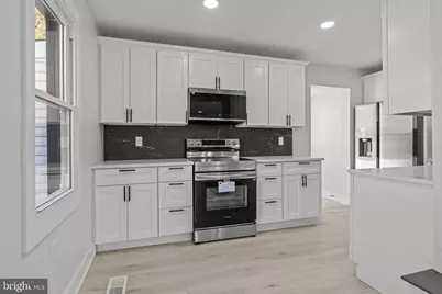 9319 Jackson Street, Philadelphia, PA 19114 - Photo 10