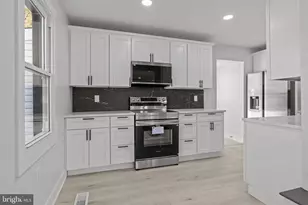 9319 Jackson St, Philadelphia, PA 19114 - Photo 10