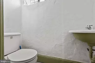 1064 Allengrove St, Philadelphia, PA 19124 - Photo 30