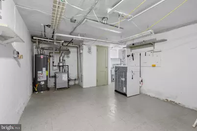 1064 Allengrove Street, Philadelphia, PA 19124 - Photo 32