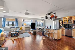 200 Lombard St, Philadelphia, PA 19147 - Photo 2