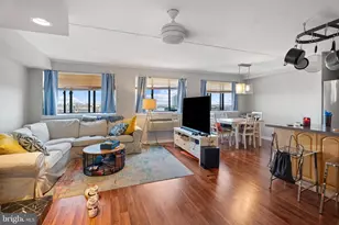 200 Lombard St, Philadelphia, PA 19147 - Photo 4