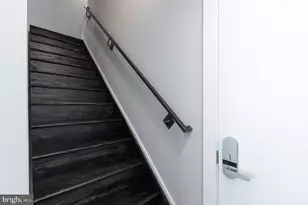 711 N 16th St, Philadelphia, PA 19130 - Photo 10