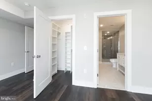 711 N 16th St, Philadelphia, PA 19130 - Photo 2