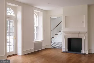 422 W Chestnut Hill Avenue, Philadelphia, PA 19118 - Photo 4