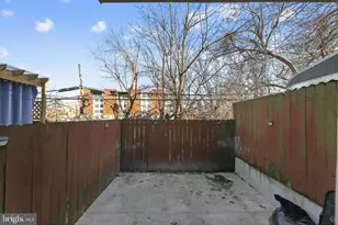 2413 N Carlisle St, Philadelphia, PA 19132 - Photo 20