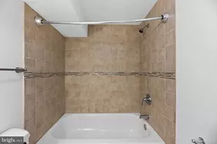 2413 N Carlisle St, Philadelphia, PA 19132 - Photo 22