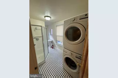 406 N 38th Street, Philadelphia, PA 19104 - Photo 10