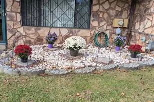 1704 Nathaniel Dr, Philadelphia, PA 19116 - Photo 2