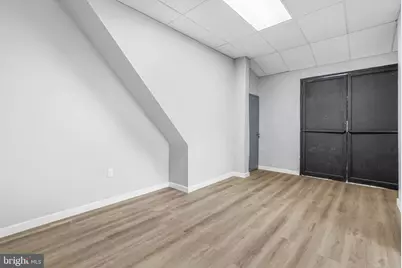 2053 S Croskey Street, Philadelphia, PA 19145 - Photo 8