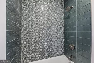 333 W Hansberry, Philadelphia, PA 19144 - Photo 16