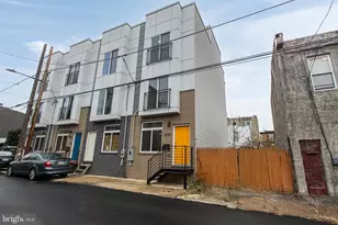 2035 N Orianna St, Philadelphia, PA 19122 - Photo 2