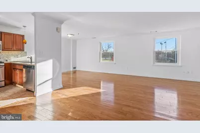 1725 Fitzwater Street #A, Philadelphia, PA 19146 - Photo 2