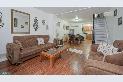 2106 N Orianna Street, Philadelphia, PA 19122 - Photo 2