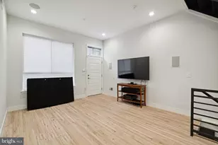 1448 N Myrtlewood St, Philadelphia, PA 19121 - Photo 46