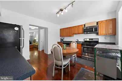 2310 S Warnock Street, Philadelphia, PA 19148 - Photo 16