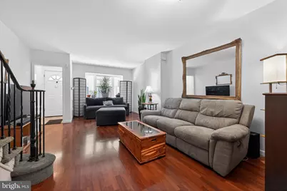 2310 S Warnock Street, Philadelphia, PA 19148 - Photo 8