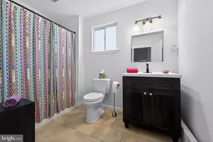 2310 S Warnock St, Philadelphia, PA 19148 - Photo 24