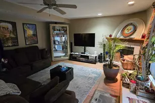 1127 Hower Ln, Philadelphia, PA 19115 - Photo 16