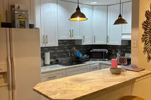 8154 Leon St, Philadelphia, PA 19136 - Photo 2