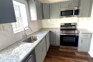 1609 S Etting St, Philadelphia, PA 19145 - Photo 4