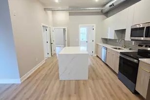 714 Chestnut St, Philadelphia, PA 19106 - Photo 1