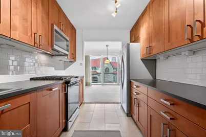 2401 Pennsylvania Avenue #6B30, Philadelphia, PA 19130 - Photo 16