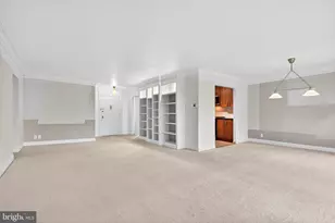 2401 Pennsylvania Ave, Philadelphia, PA 19130 - Photo 10