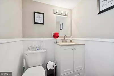 2026 S 17th Street, Philadelphia, PA 19145 - Photo 22