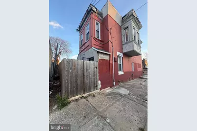 925 W Seltzer Street, Philadelphia, PA 19133 - Photo 2