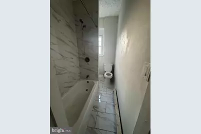 925 W Seltzer Street, Philadelphia, PA 19133 - Photo 10