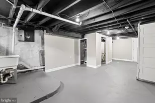 2552 S 68th St, Philadelphia, PA 19142 - Photo 18