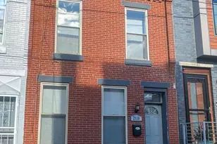 2113 Mountain St, Philadelphia, PA 19145 - Photo 2