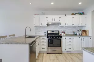 3637 E Crown Ave, Philadelphia, PA 19114 - Photo 10