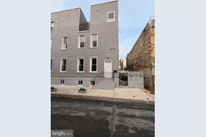 1713 18th Street #B, Philadelphia, PA 19145 - Photo 1