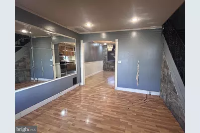 2612 S Robinson Street, Philadelphia, PA 19142 - Photo 2