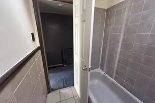 2612 S Robinson St, Philadelphia, PA 19142 - Photo 14