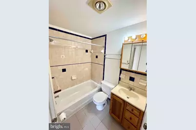 1324 W Nedro Avenue, Philadelphia, PA 19141 - Photo 8