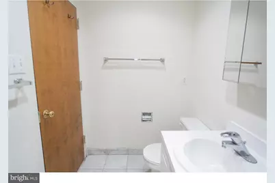 1600-4 Walnut Street #1003, Philadelphia, PA 19103 - Photo 16