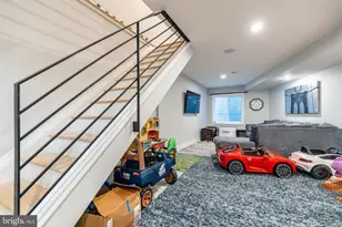 1817 N Leithgow St, Philadelphia, PA 19122 - Photo 6