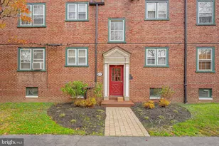 671 Franklin Pl, Philadelphia, PA 19123 - Photo 1