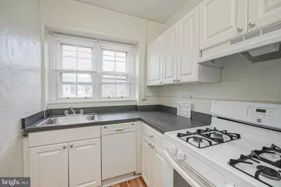 671 Franklin Place #F, Philadelphia, PA 19123 - Photo 10