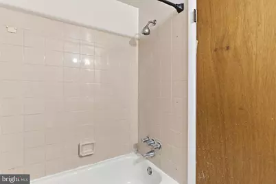 1337 E Snyder Ave, Philadelphia, PA 19148 - Photo 14