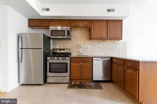 227 E Girard Ave, Philadelphia, PA 19125 - Photo 2